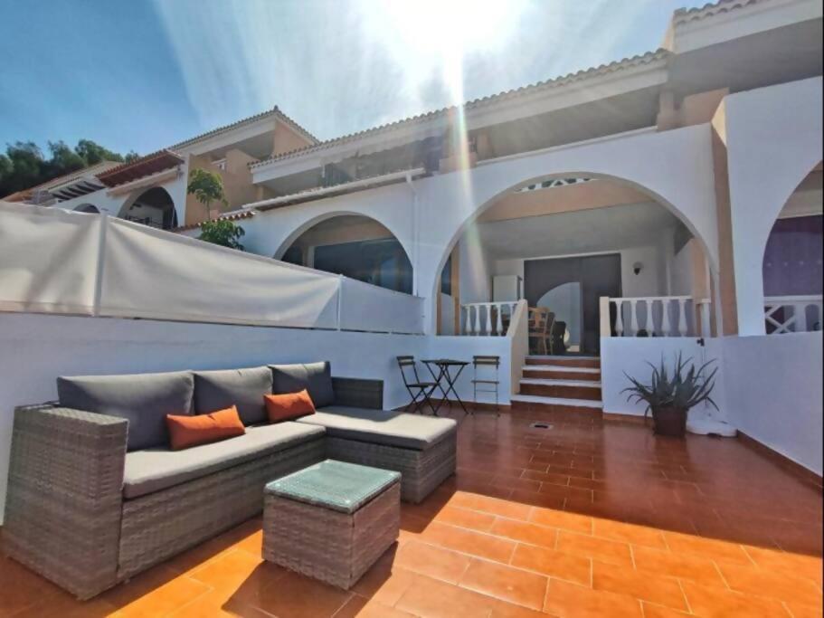 Ampio Appartamento In Ocean View Ov311 阿德耶 外观 照片