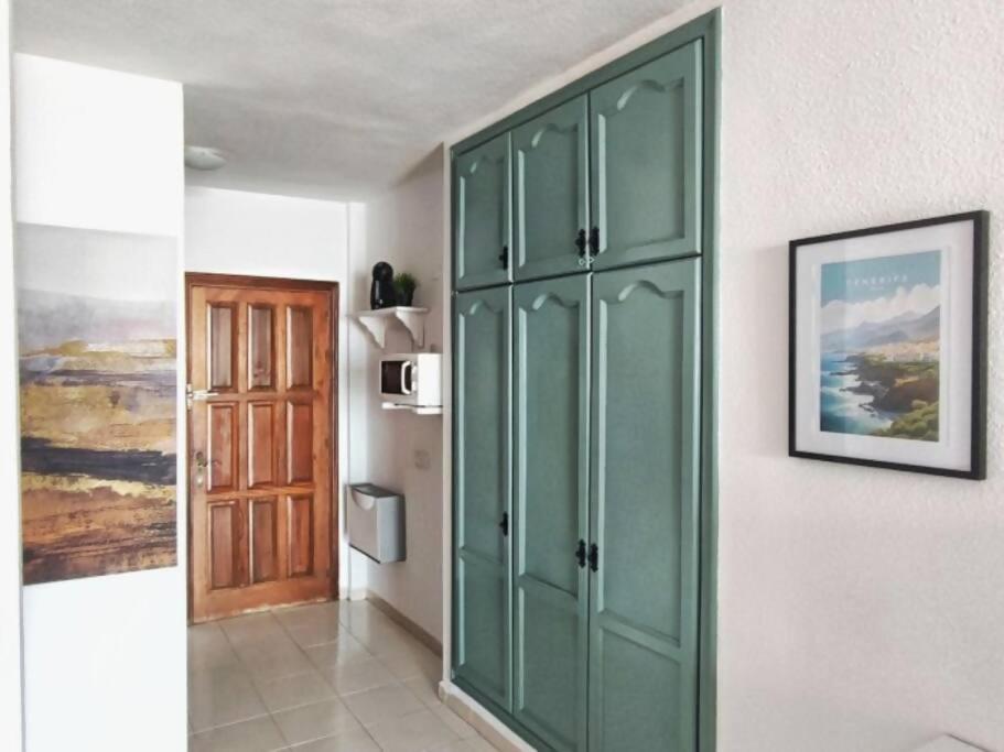 Ampio Appartamento In Ocean View Ov311 阿德耶 外观 照片