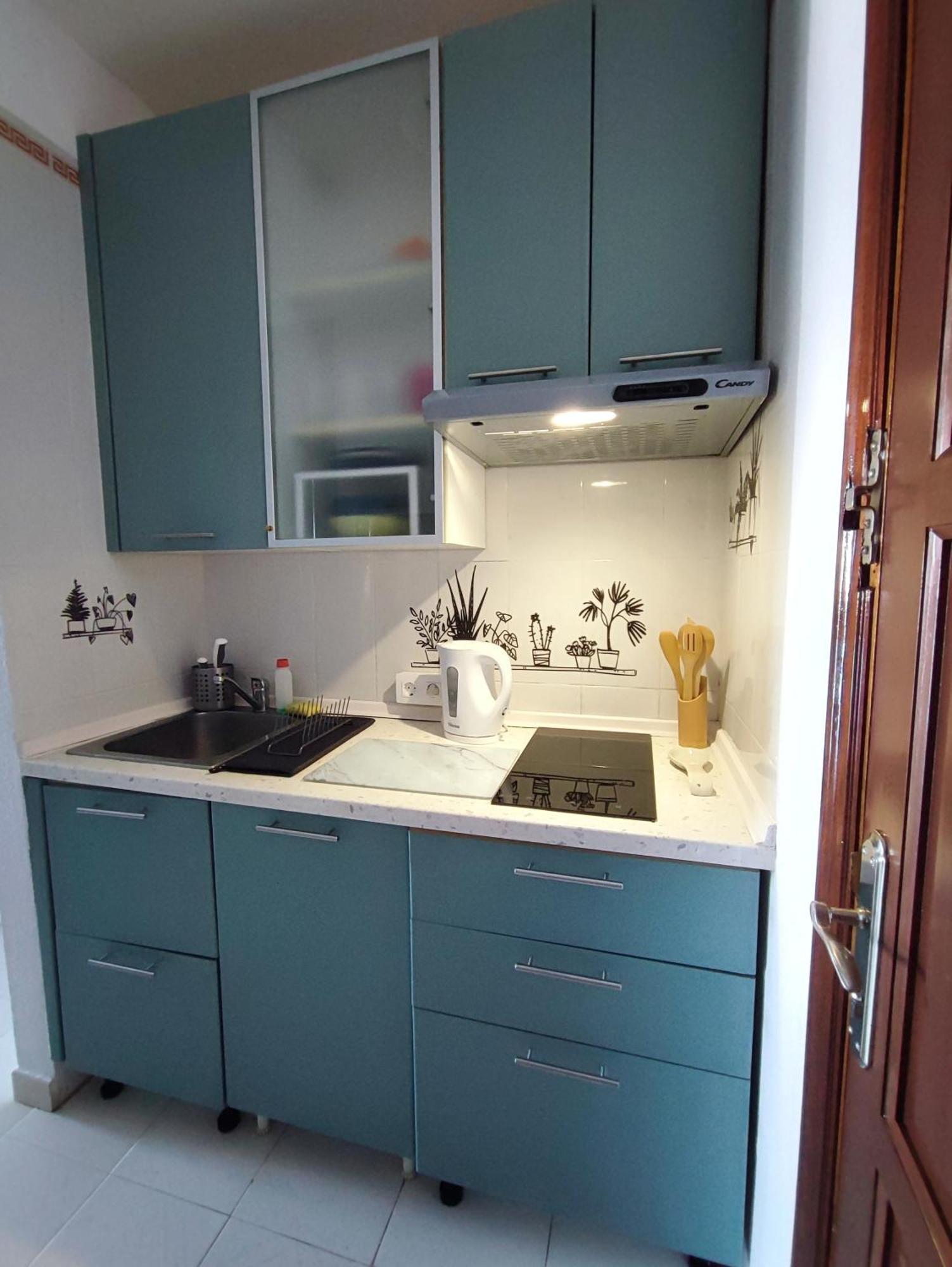 Ampio Appartamento In Ocean View Ov311 阿德耶 外观 照片