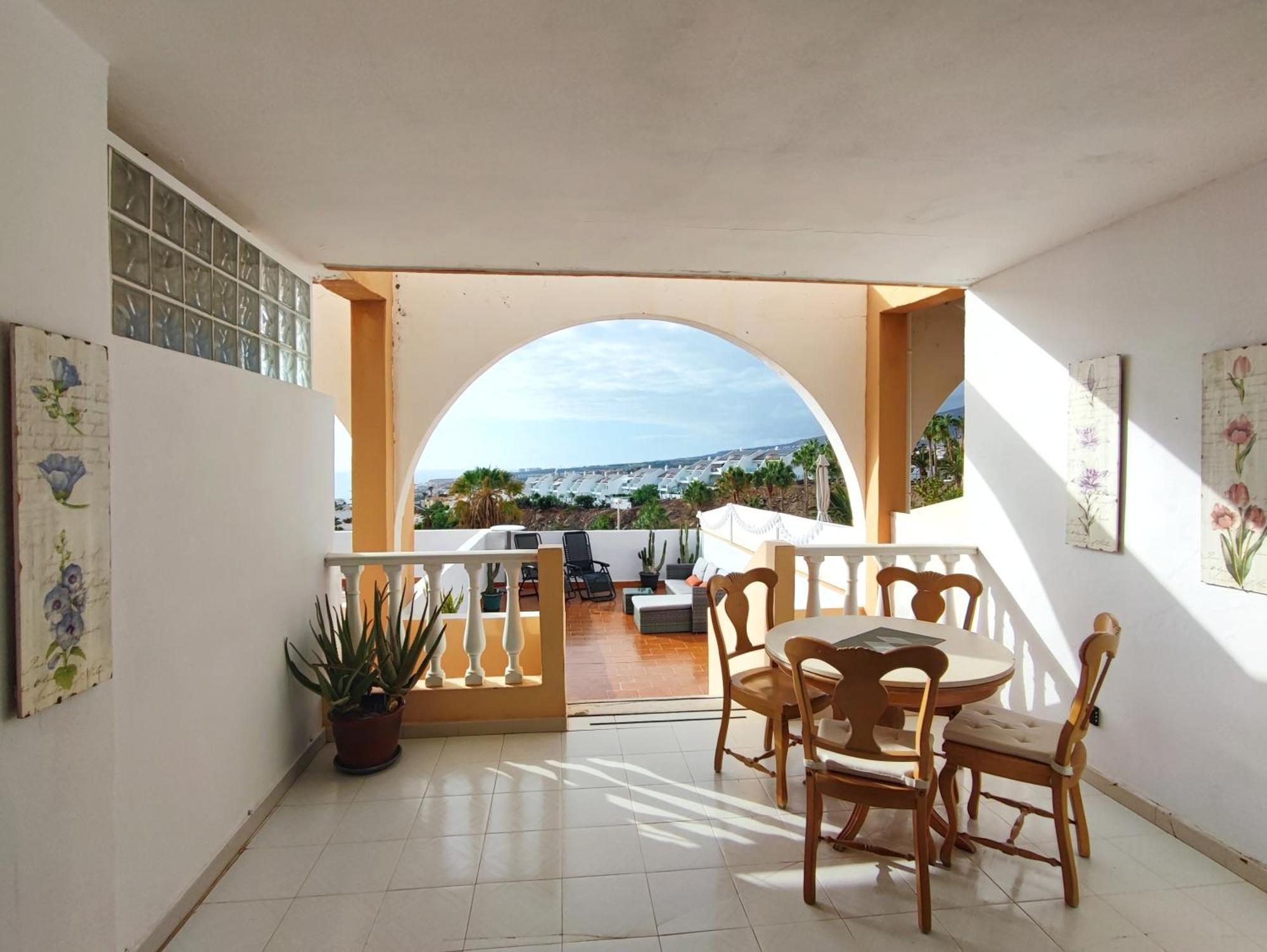Ampio Appartamento In Ocean View Ov311 阿德耶 外观 照片