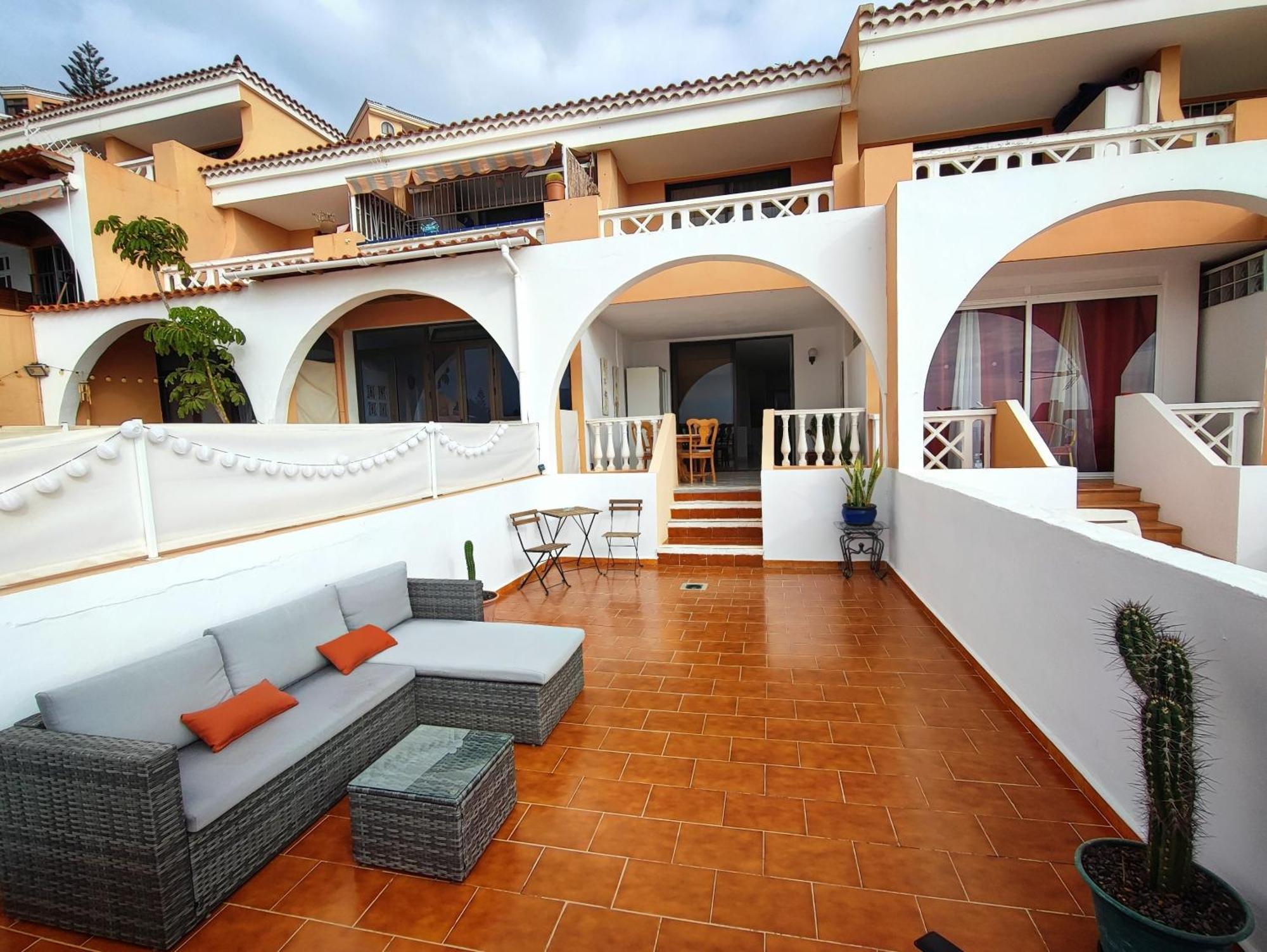 Ampio Appartamento In Ocean View Ov311 阿德耶 外观 照片